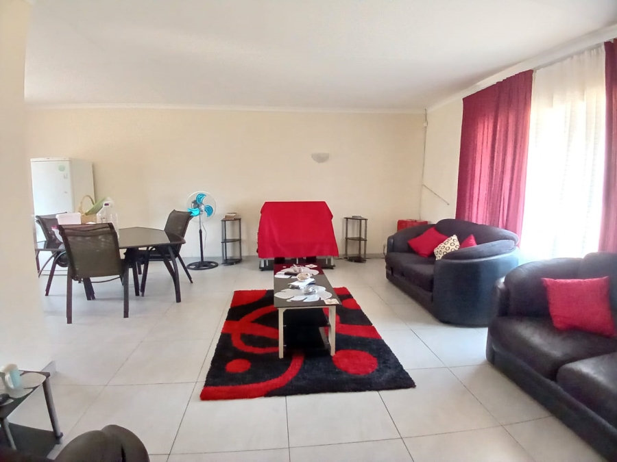 4 Bedroom Property for Sale in Vaalpark Free State